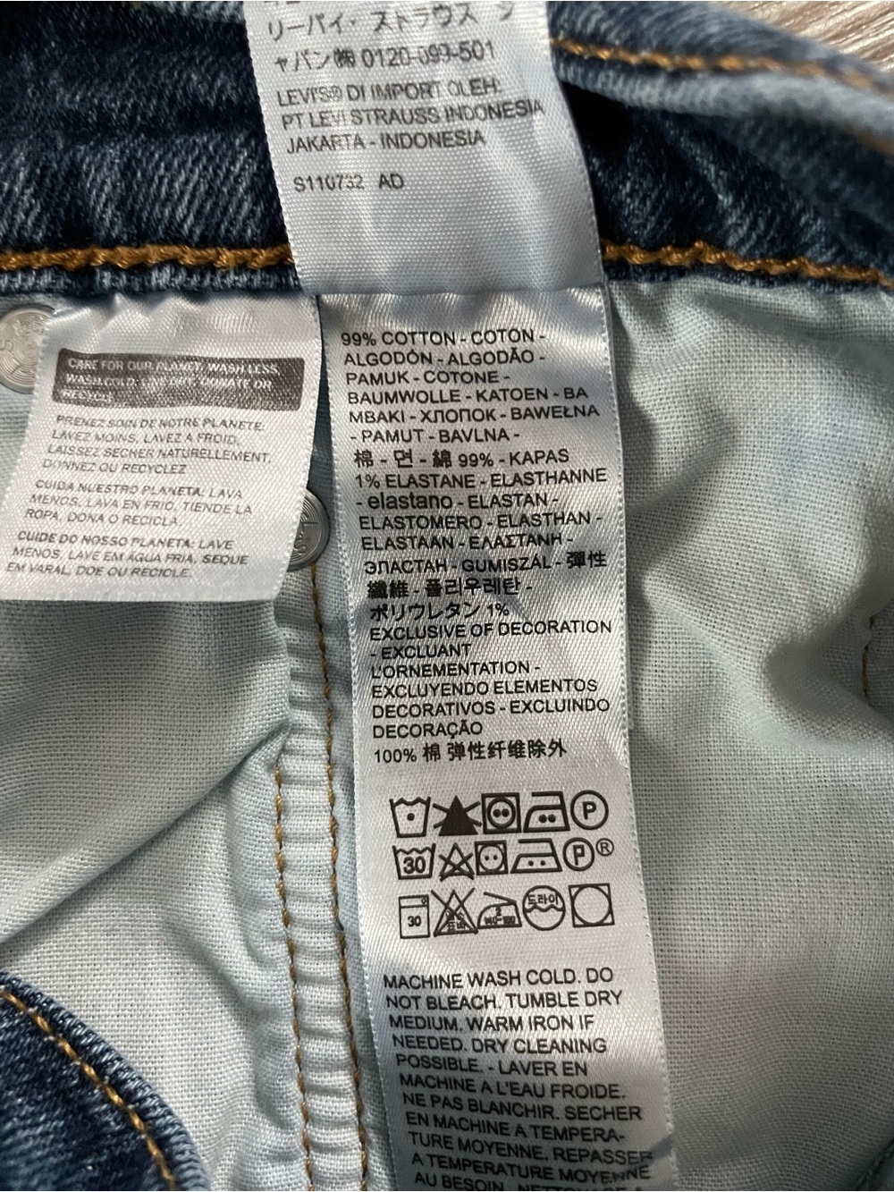 Levi’s 501 Original High Rise Cutoff Denim Shorts W29 Dark Wash - Picture 7 of 8